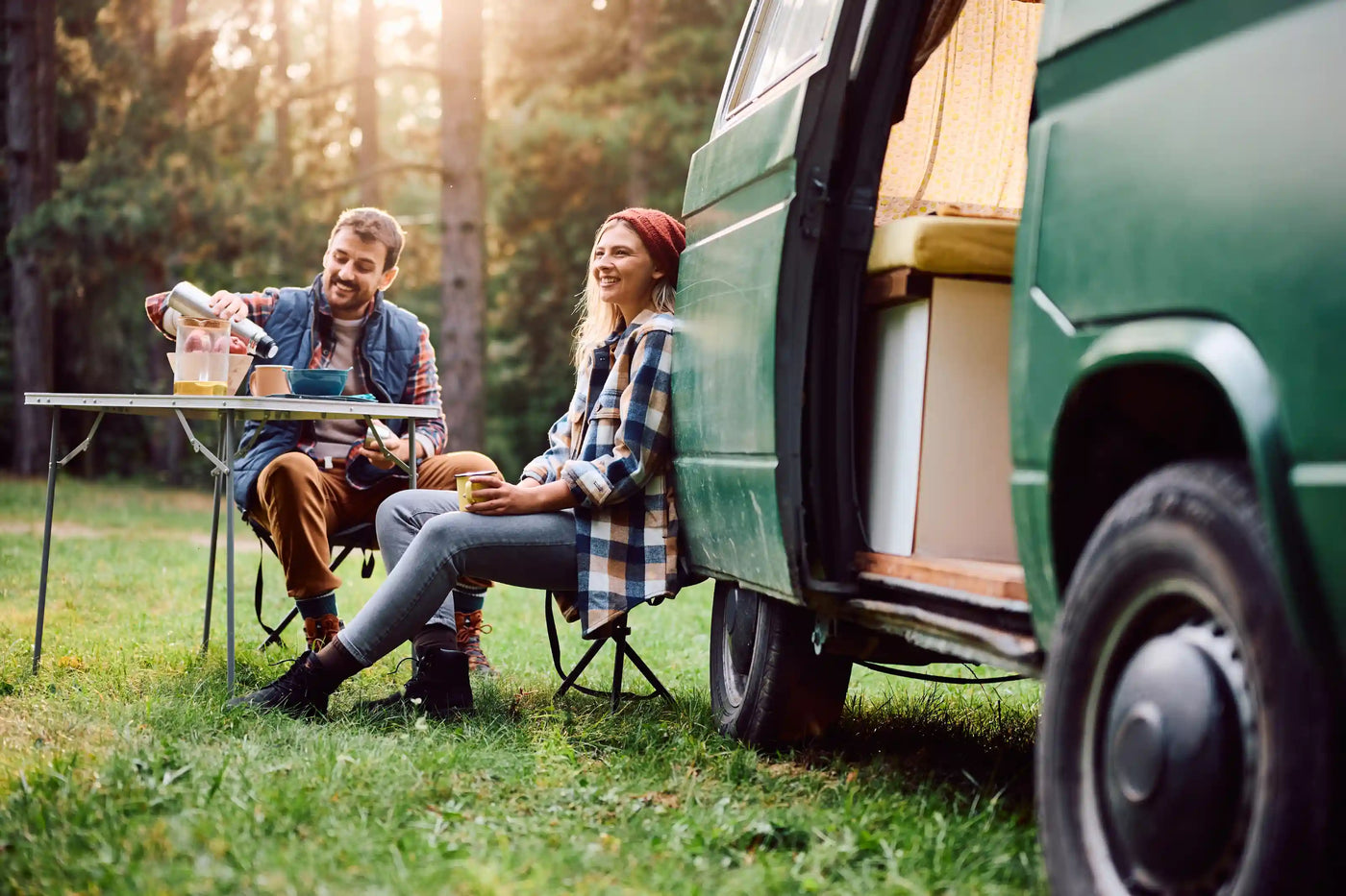 Camping mit VW Bulli und Petromax