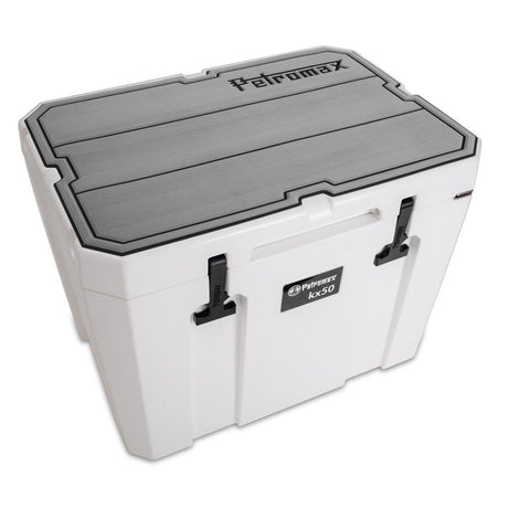 Adhesion pad cool box