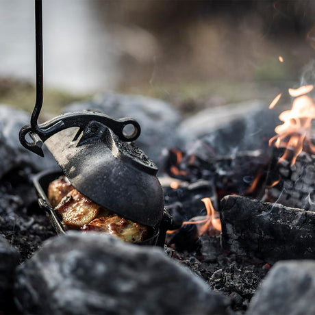 Cast iron potato roaster