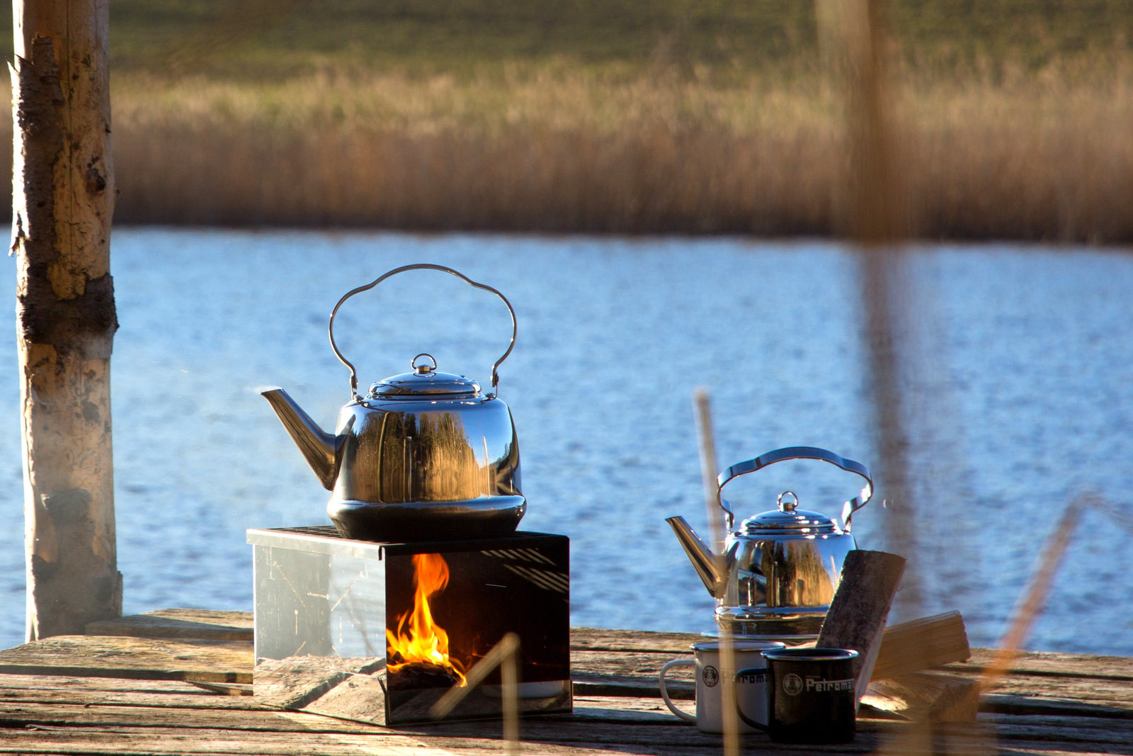 Windschutz beim Outdoor-Kochen: Lösungen für Gaskocher & Feuerstellen