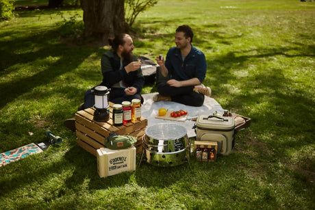 Vatertag 2025: Outdoor-Abenteuer mit O'Donnell Moonshine & Petromax
