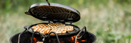 Petromax spezielle Gusseisen-Formen wie Waffeleisen