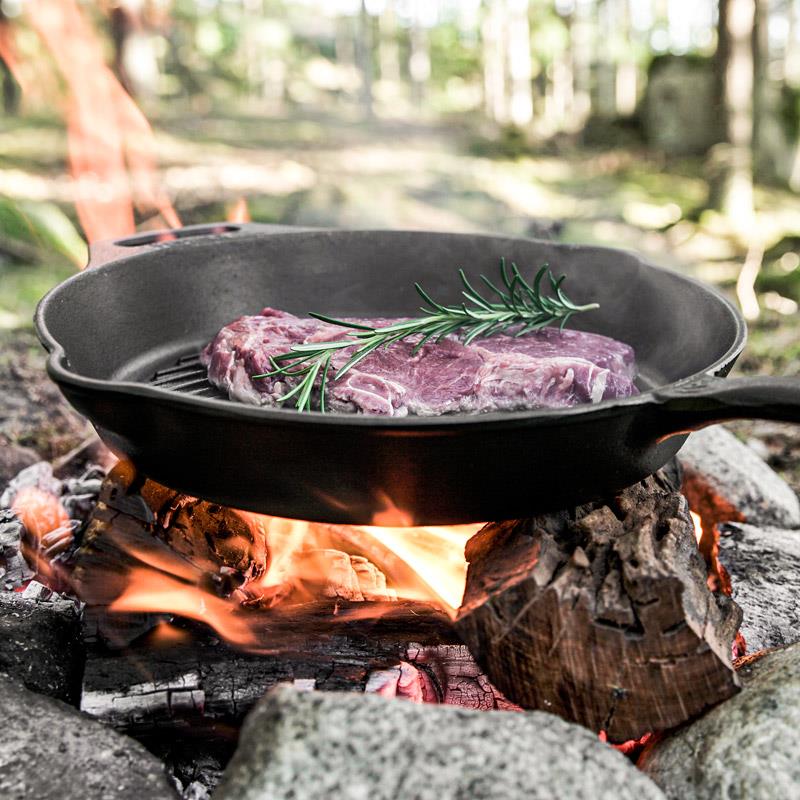 Petromax Grill Fire Skillet with Cast Iron Handle