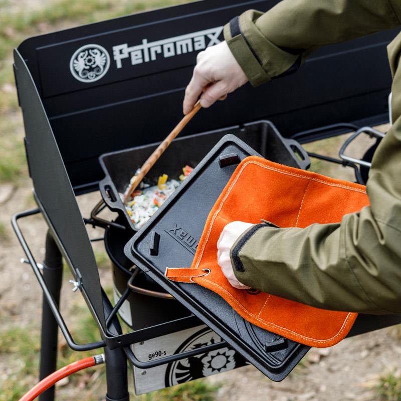 petromax 
fs48 ファイヤーボール
キャリングケース Petromax Briquettes Carbix Plus (for fire pot and grill)