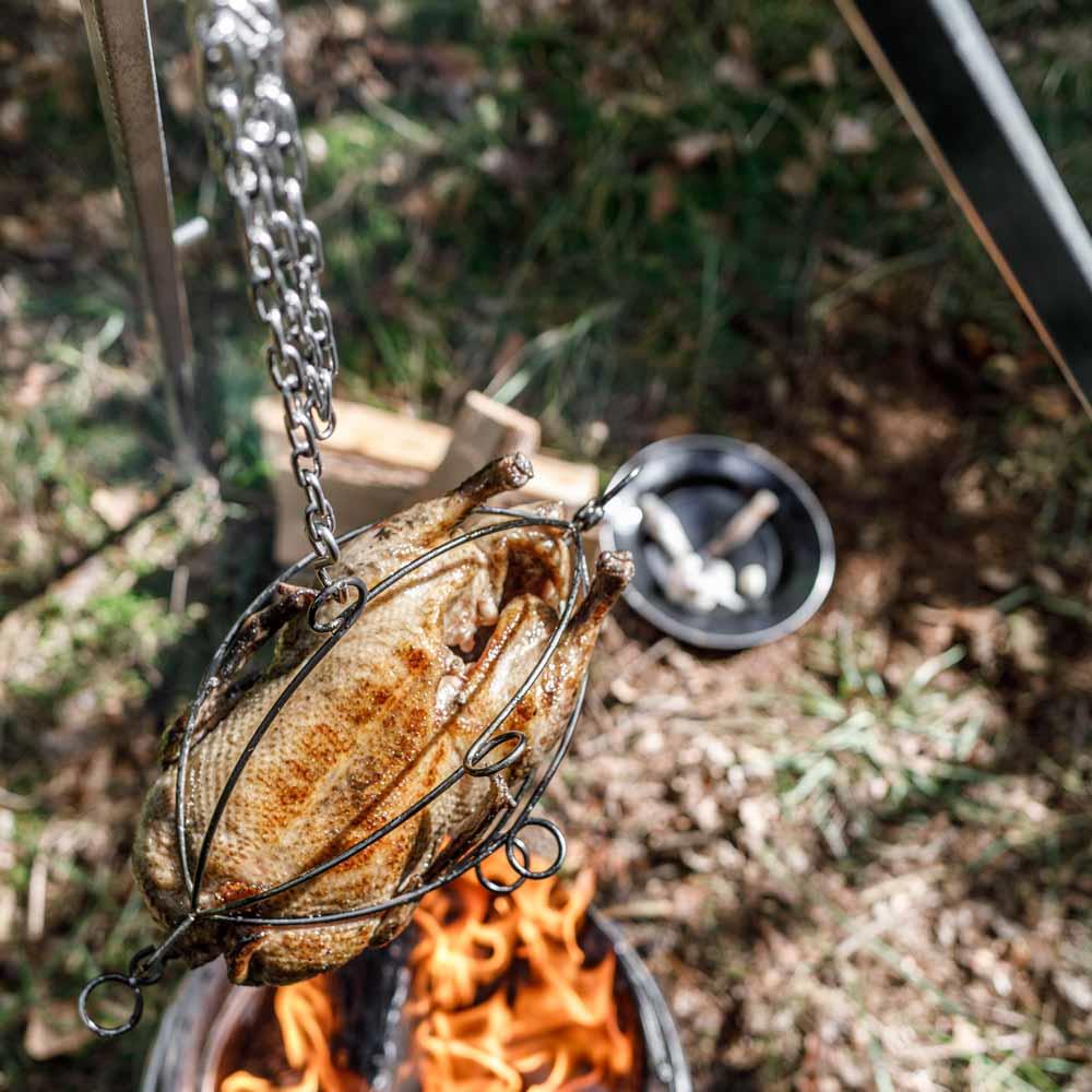 Poultry grill basket with chain and hooks